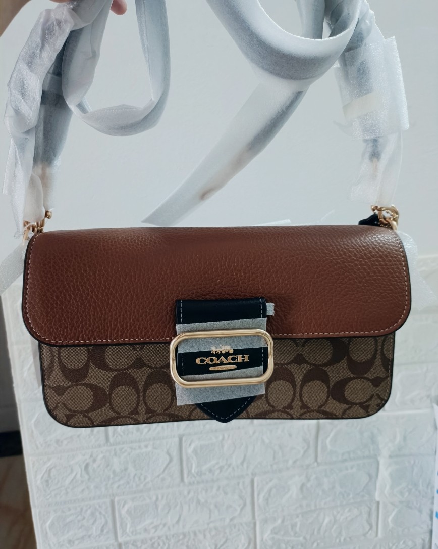 很久没买包了，前段时间逛了下coach又剁手了，我的morg