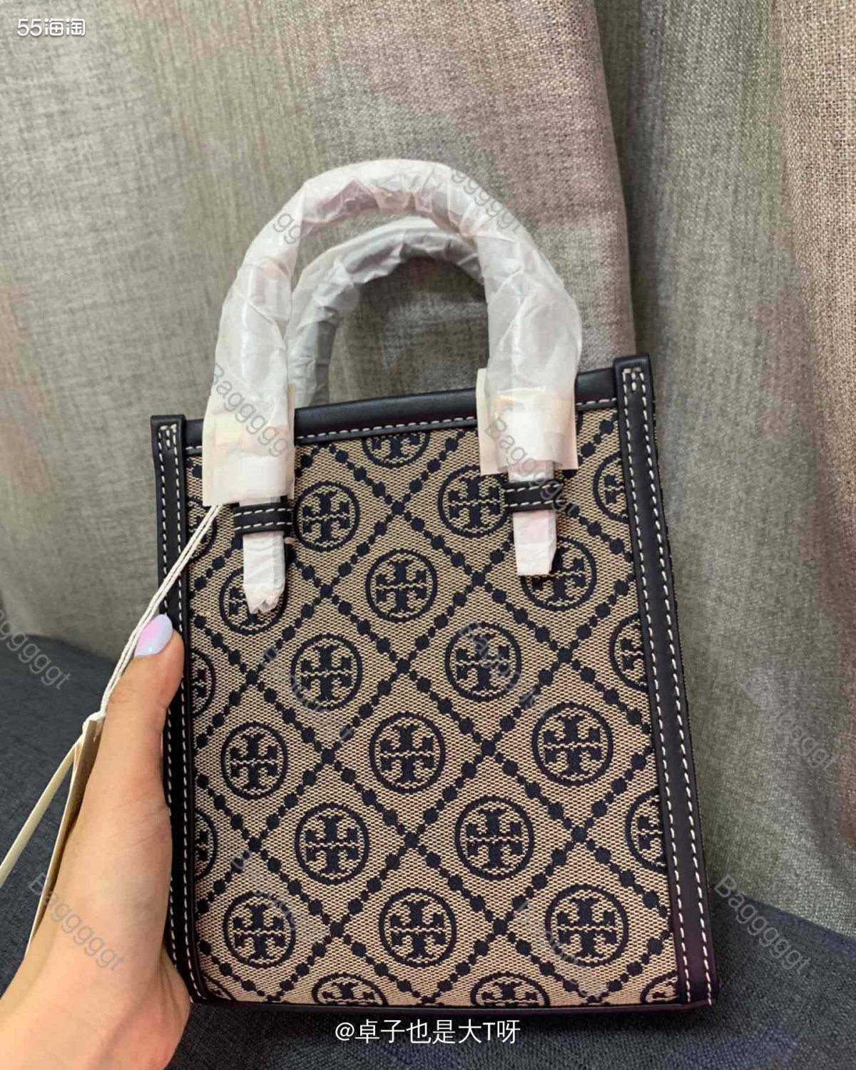 开箱产品:TB的老花色琴谱包 转运：中环 重量：0.65kg