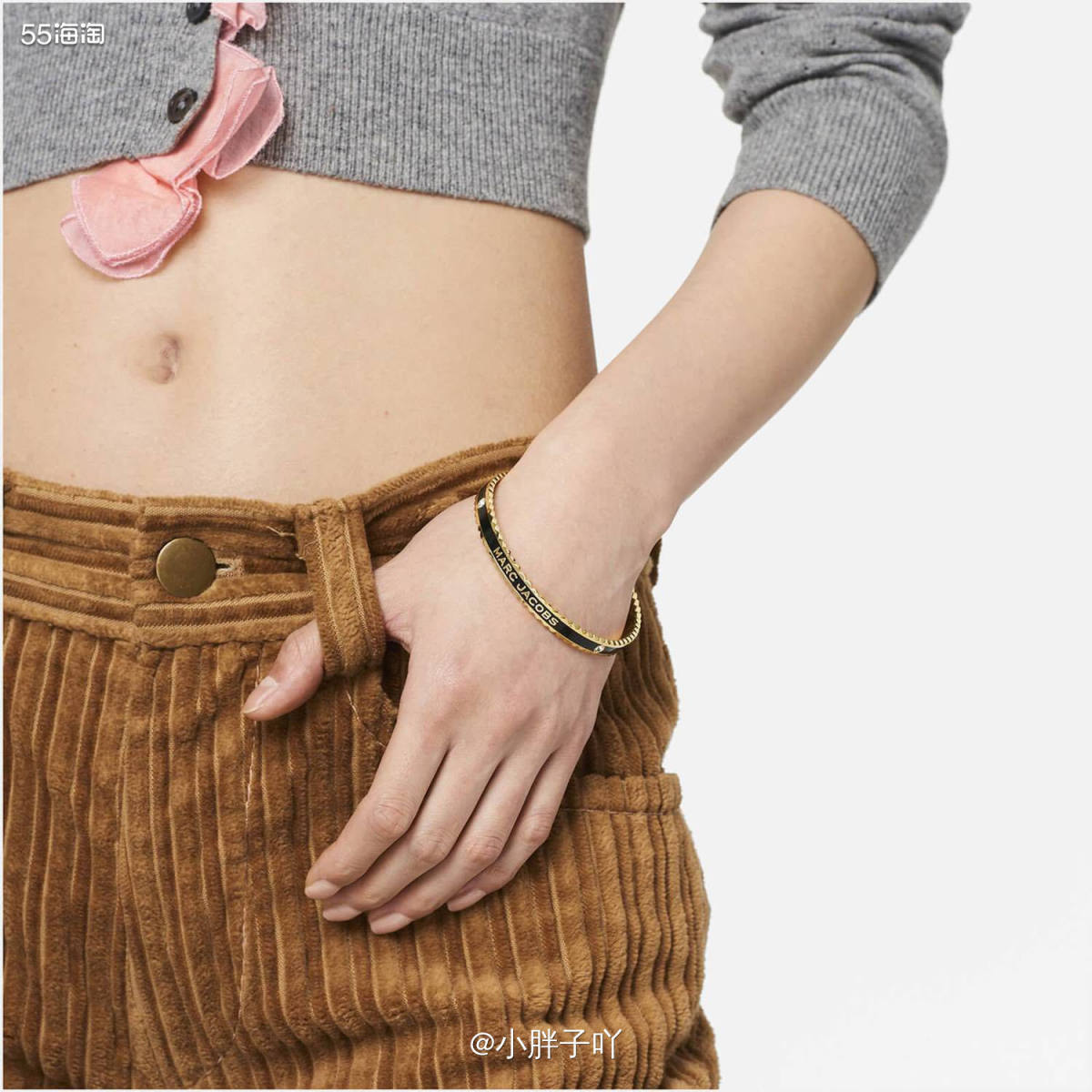 我上一款不是刚刚介绍了戒指嘛，然后我发现在逛街的时候又发现了