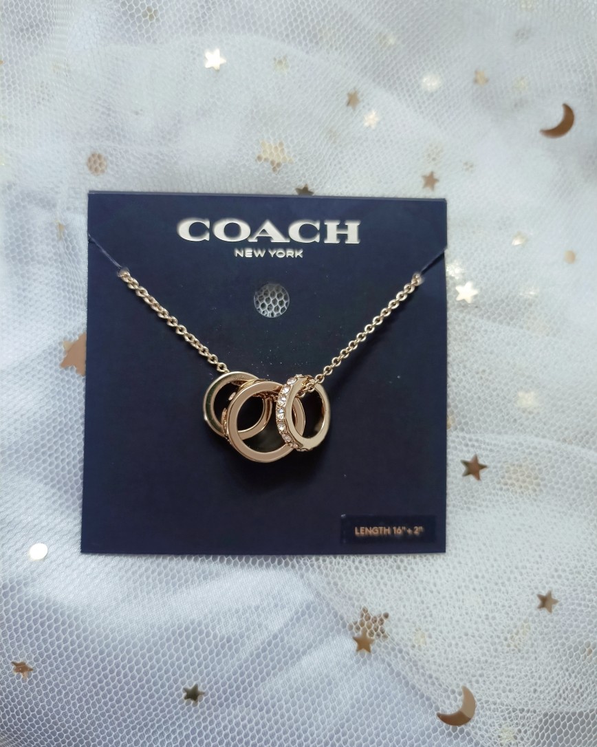 对比去年，我今年买的东西整体要丰富了很多，不再只是购买护肤品