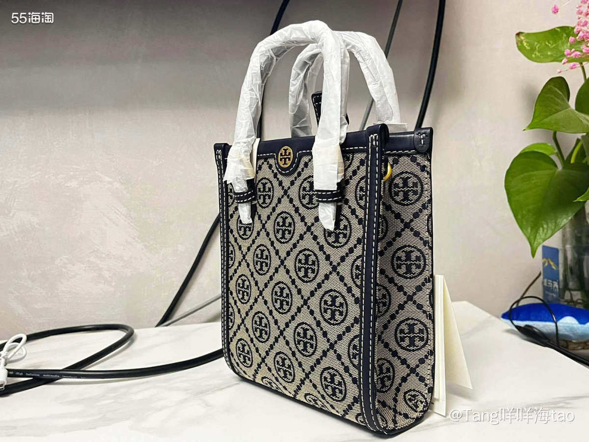产品名称：tory burch mini海军蓝琴谱包 购买渠