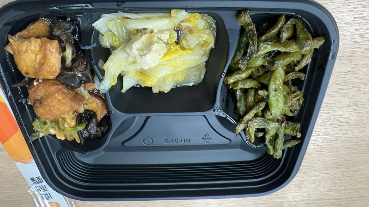 hmmmm最近食量疯狂的下降，而重点却是，这并不源自节食，而