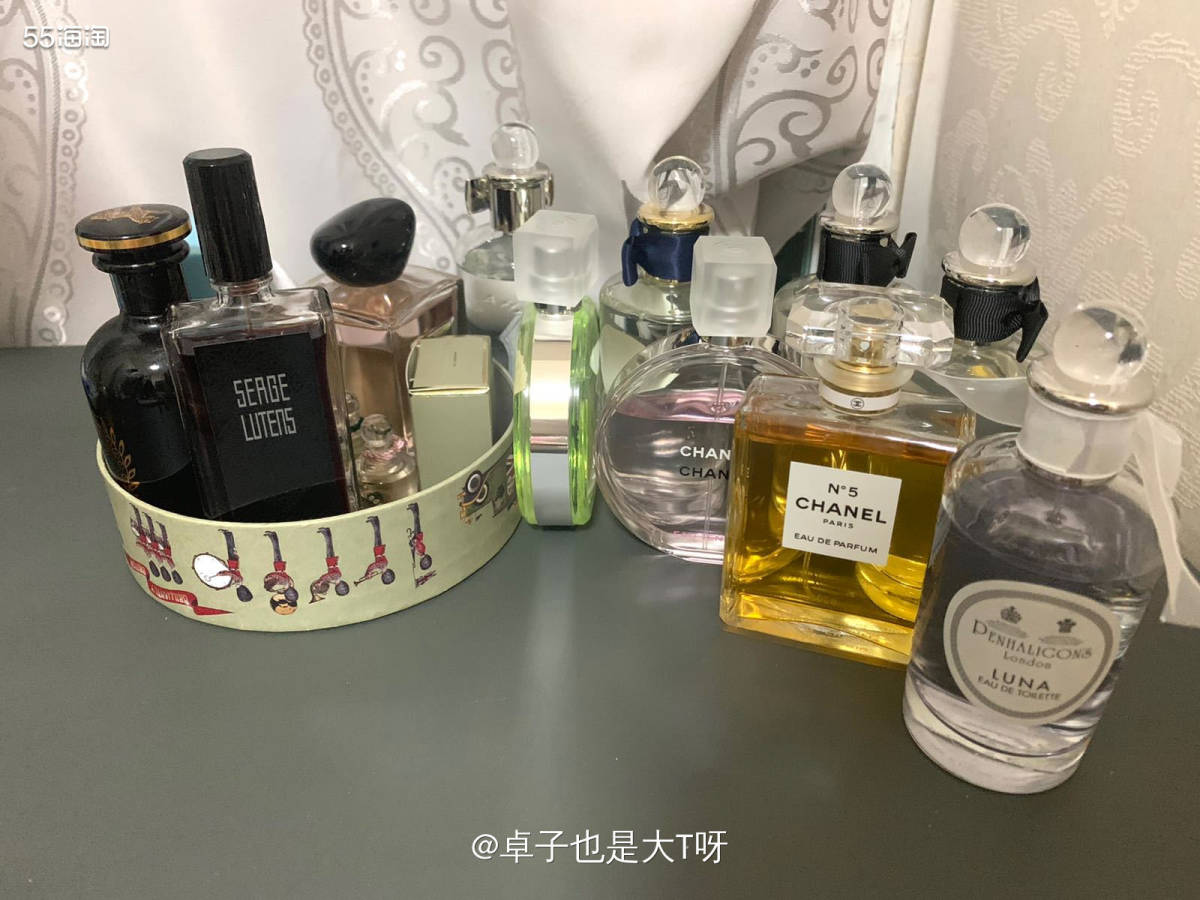 我是比较喜欢香水的，但是买的还不多（忍住不能掉坑！）目前上半
