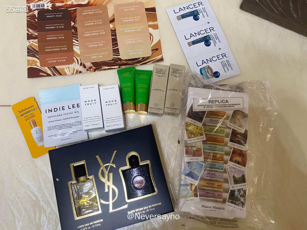 ✅开箱丝芙兰买的香水小礼盒，没有压盒就很不错  ▪️又是一个