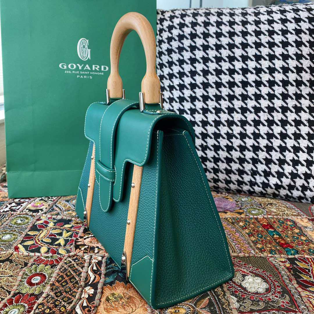 Goyard Saigon手提包女生的包柜怎么能少得了一款绝