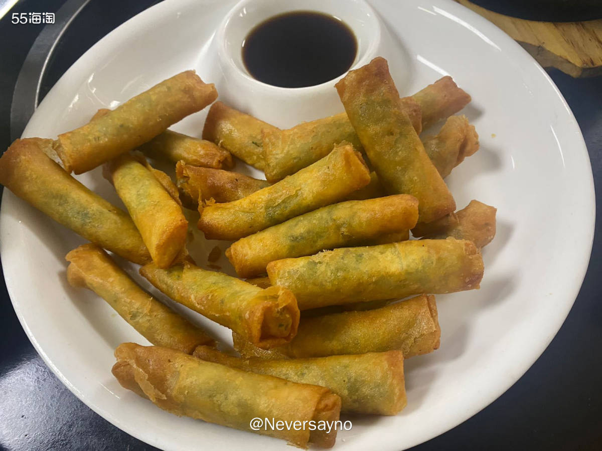 🩵苍蝇馆味道也还不错，偷懒出去吃饭  ▪️今天在家里呆了一