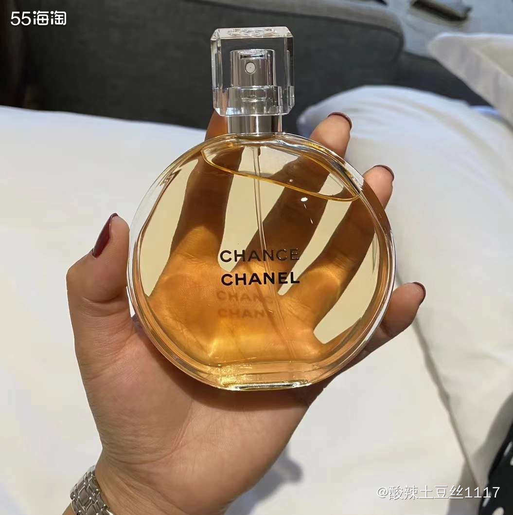 香奈儿 CHANCE EDP黄色邂逅香调：花果香调 前调：风