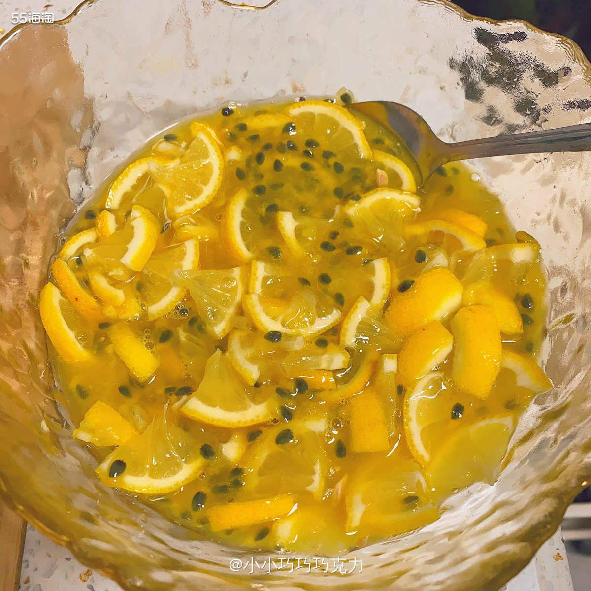 夏天真的需要喝冰饮料水果茶啦，外面买的有时候感觉放的糖浆太多