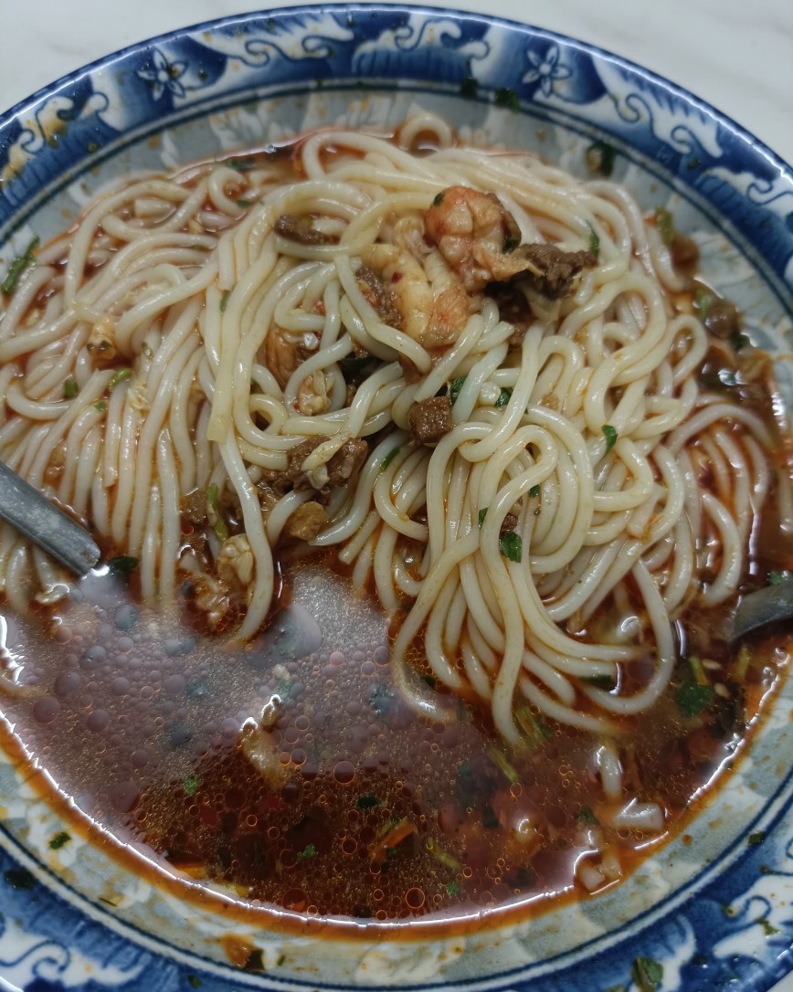 最近买了一些非常好吃的主食加零食，迫不及待的想分享了~  �