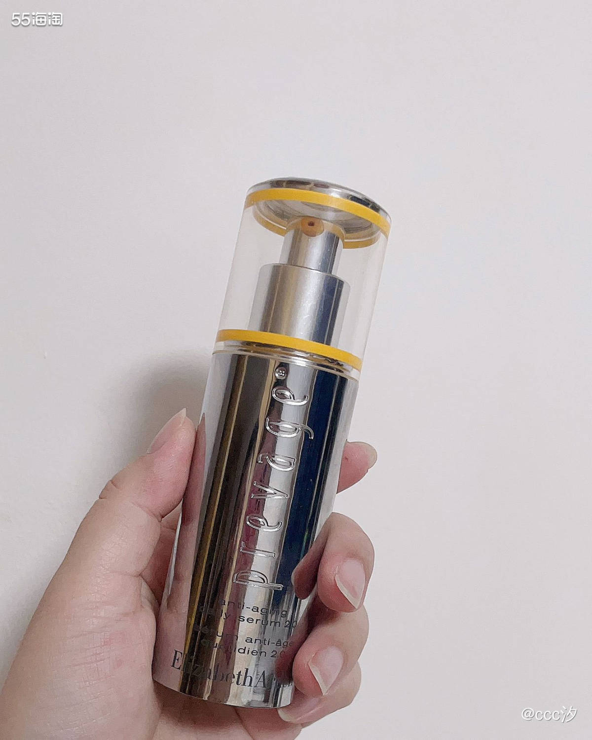 雅顿的胶囊精华和橘灿我都是在晚上使用，所以这也算是一个雅顿的