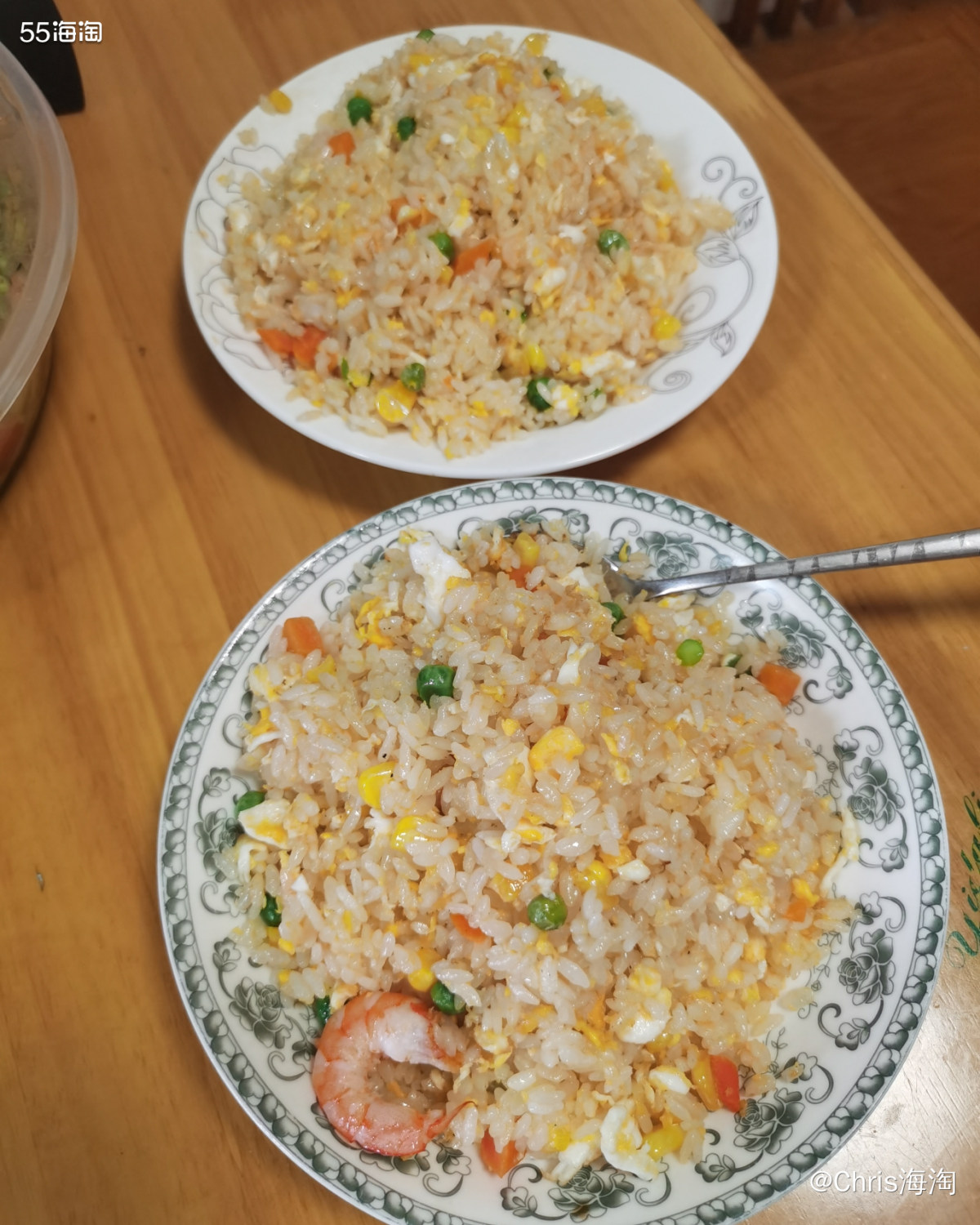 晚上不知道吃什么，最近台风天，老妈也没出去买菜，刚好中午烧的