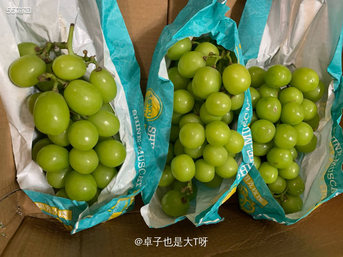 前段时间在楼下百果园买过2次阳关玫瑰，一点阳光玫瑰的味道都没