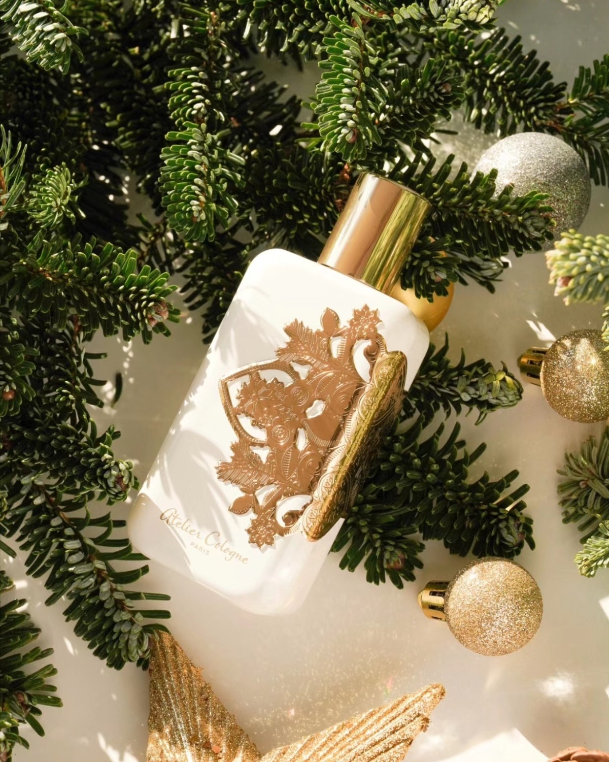 推荐商品：Atelier Cologne 欧珑 雪松之恋 中