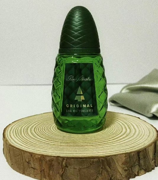 fragrance中文网真的有好多小众的香水，没想到Pino