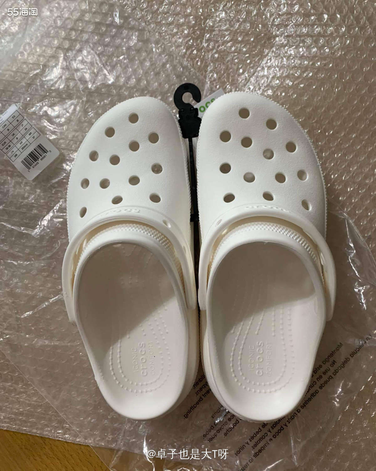🔸开箱产品:3双Crocs萌萌J6 🔸转运：转运四方 �