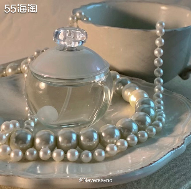 Cacharel卡夏尔露雅女士淡香水，一颗优雅的白珍珠  �