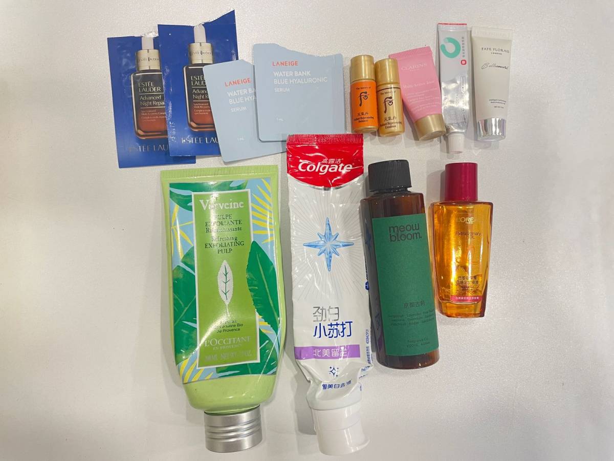 ♥️回购版 🌸娇韵诗青春日霜5ml，气味好喜欢啊，不油腻 