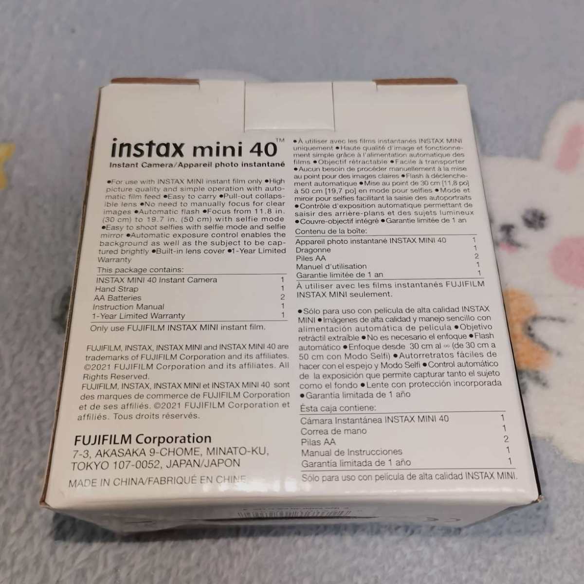 富士的拍立得着呢是非常的火，mini40这个型号很复古，非常