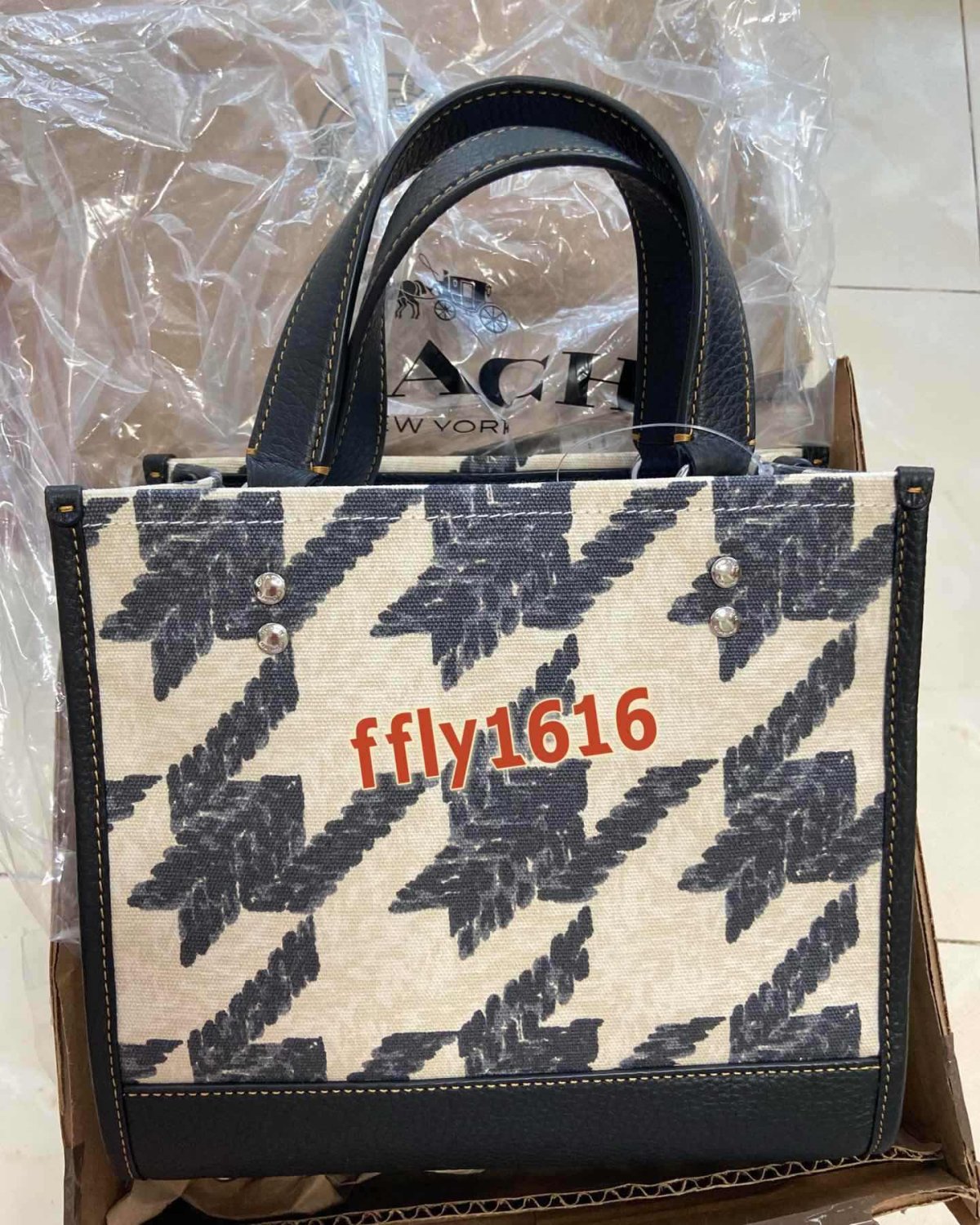 🌈上架到下架不到一个月的时间，妥妥的限定款，不得不说这款D