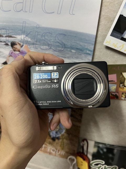 这次海淘到了一台胶片机和一台CCD（带电池充电器 合箱服务超
