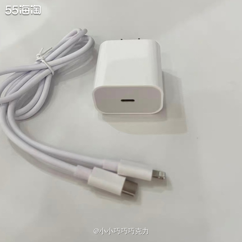 我家先生说让我给他买个充电器放在办公室应急用，买苹果原装的太