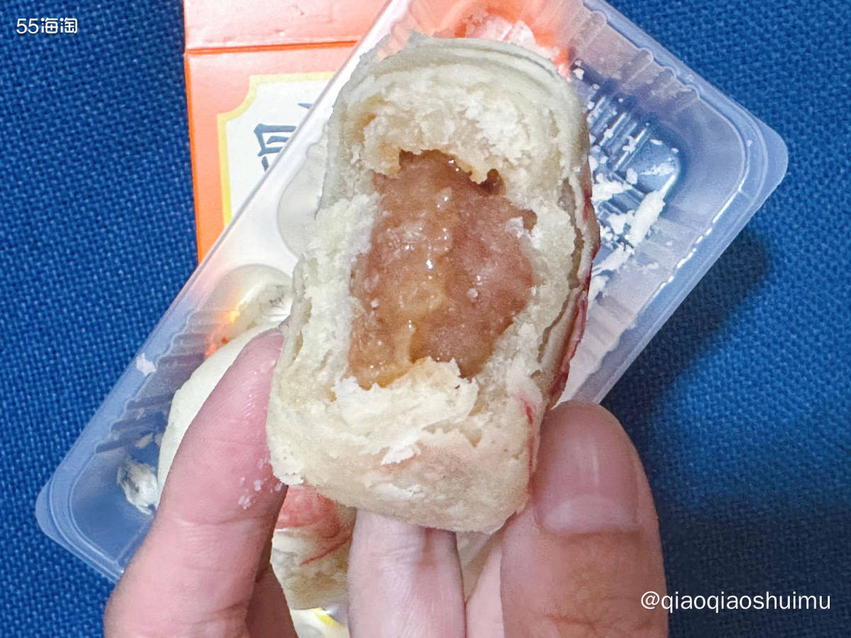 中秋将至，又要开始吃月饼啦。 其实一般我家都不怎么需要买月饼