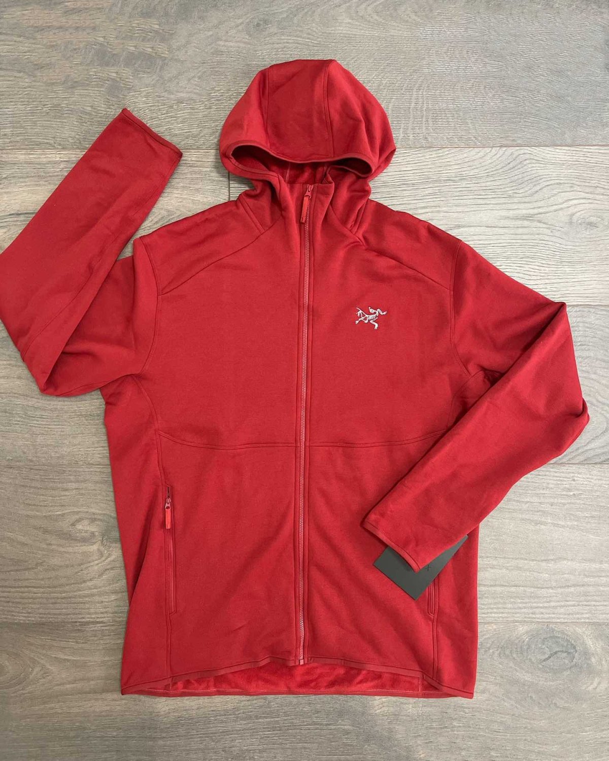 ✈️购买产品:始祖鸟kyanite AR Hoodie抓绒帽