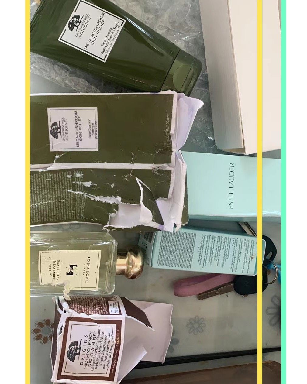 这个包裹是在ccs买的，没想到收到的时候这么惨烈 走的是转运