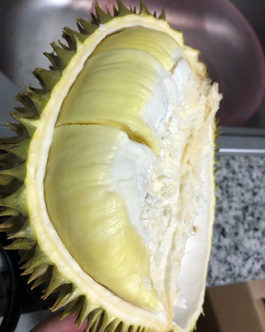 今天沫沫小宝贝说想要吃长满刺的水果，还有点臭臭的那个！好的老