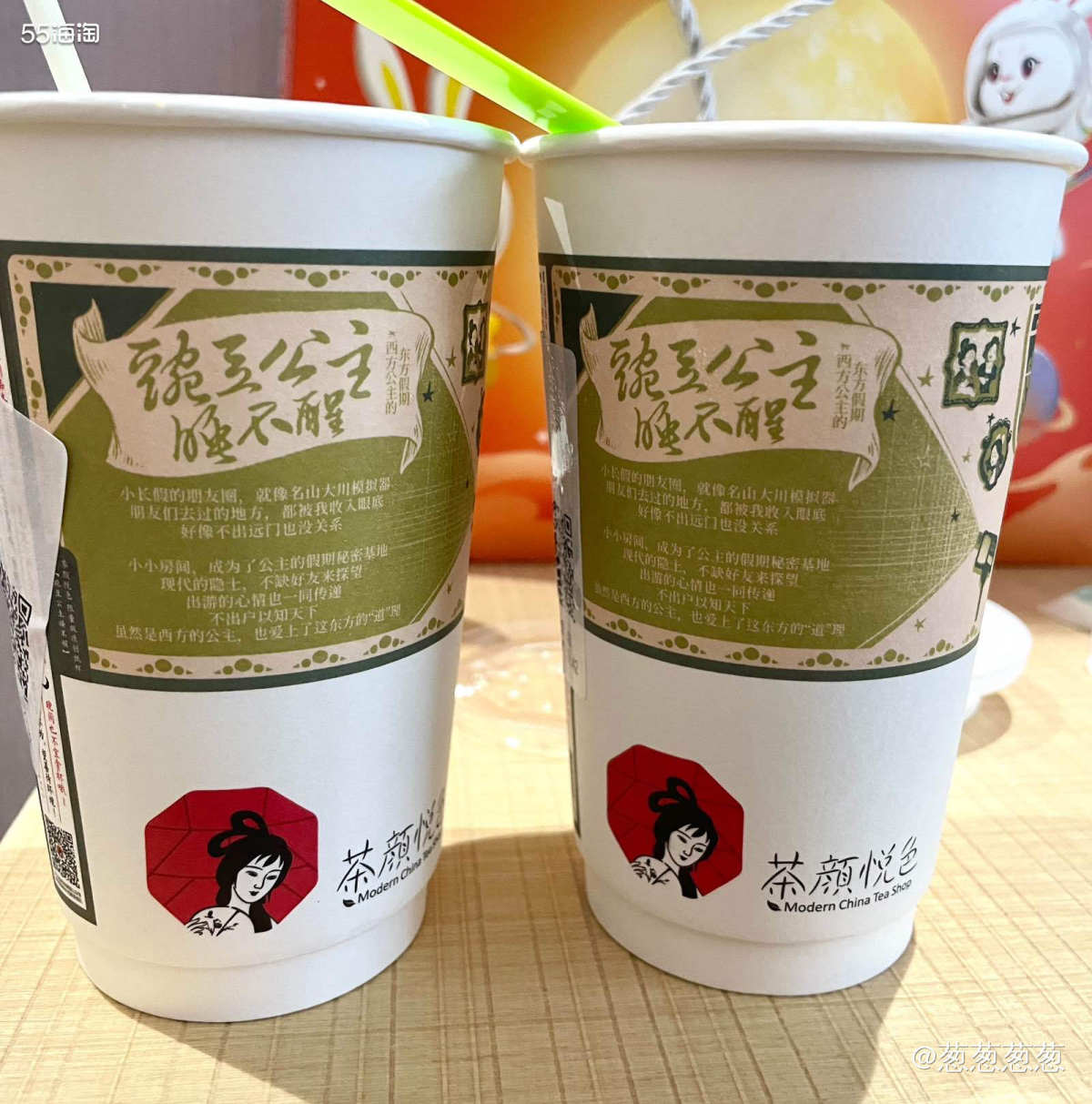 来岳阳肯定要逛逛汴河街啦，位置就在岳阳楼附近，逛完岳阳楼出来