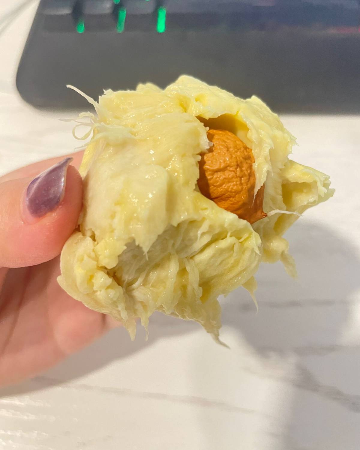 看网友发沃尔玛榴莲16.9一斤，我就去附近的沃尔玛逛，发现涨