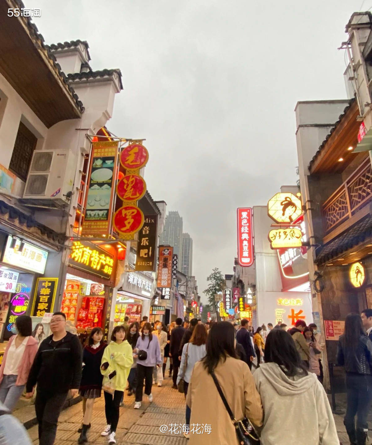 🩷第四站 乌龙山铁板烧 这算是大学城内有名的铁板烧了，听说