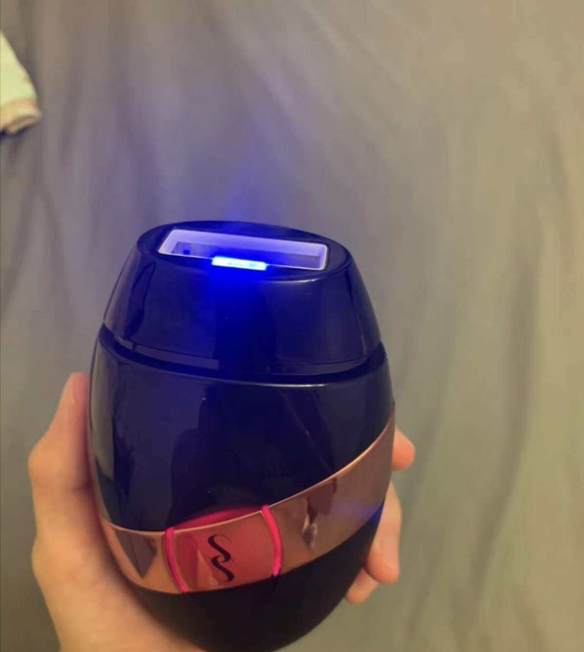 慕金去毛仪也是之前我用过的一个去毛仪，虽然最后被我闺蜜打劫了