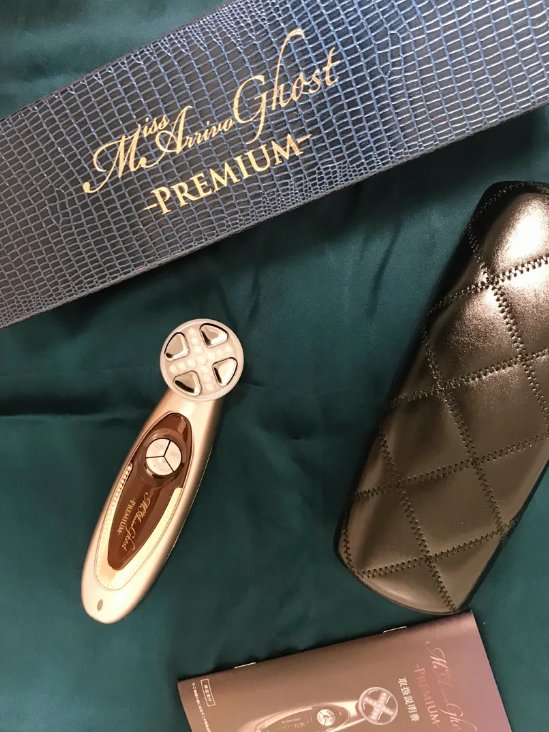 宙斯魅影和缪斯同出一家，基本功能UP、MEIP、LED都一致