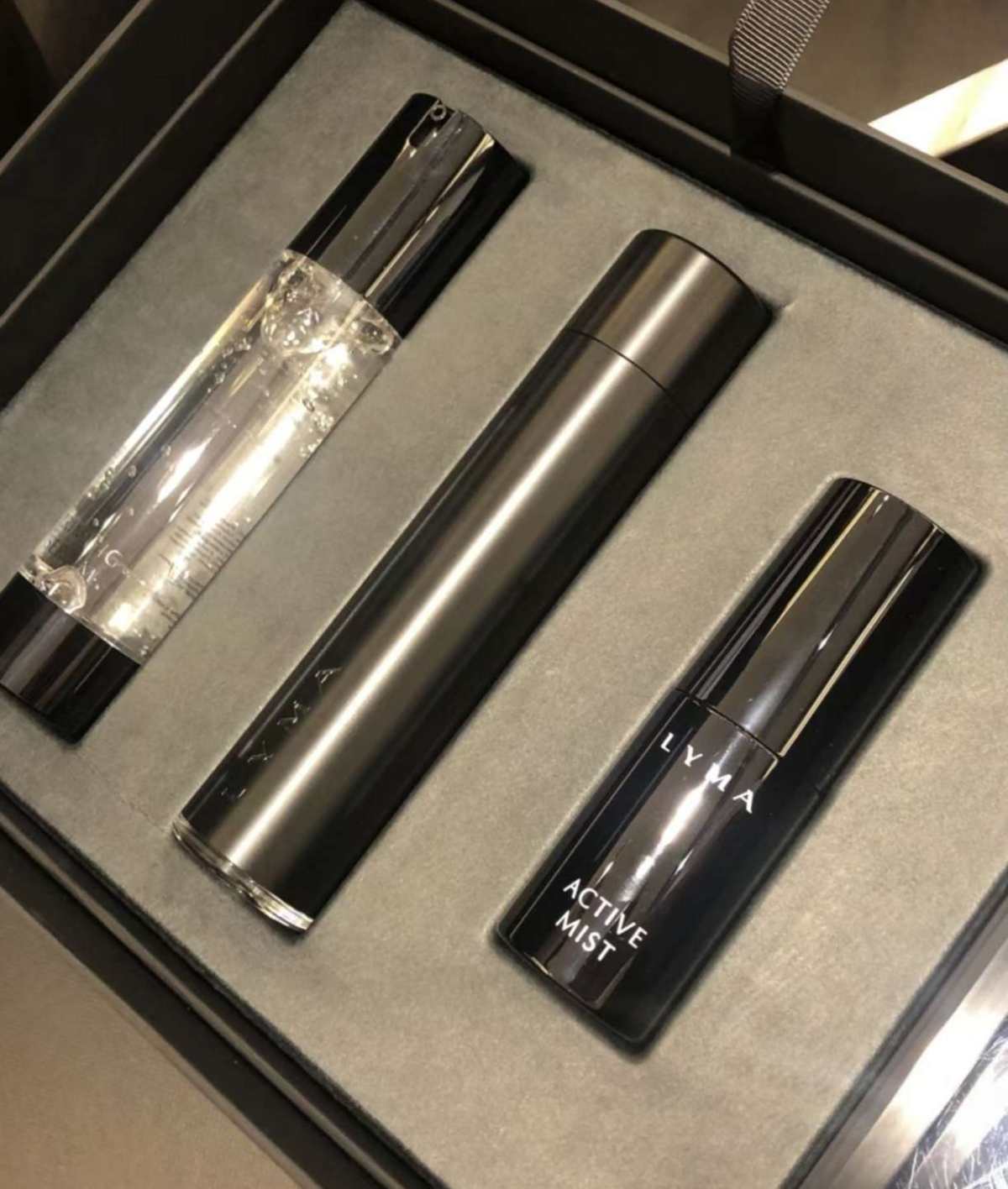 这款美容仪是皮，者都可以用的一款！而且还可以用于眼下，太阳穴