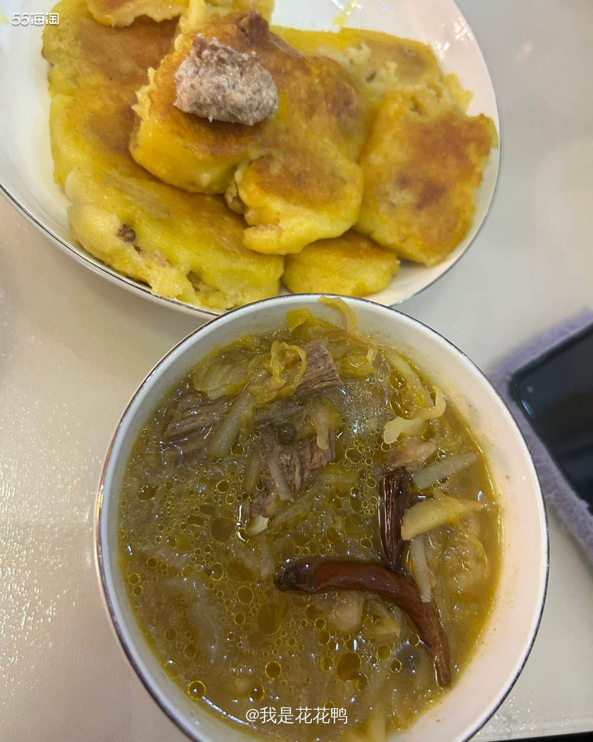 ❤️来来来推荐东北美食啦，绝对的东北特色，粘豆包和酸菜汤  