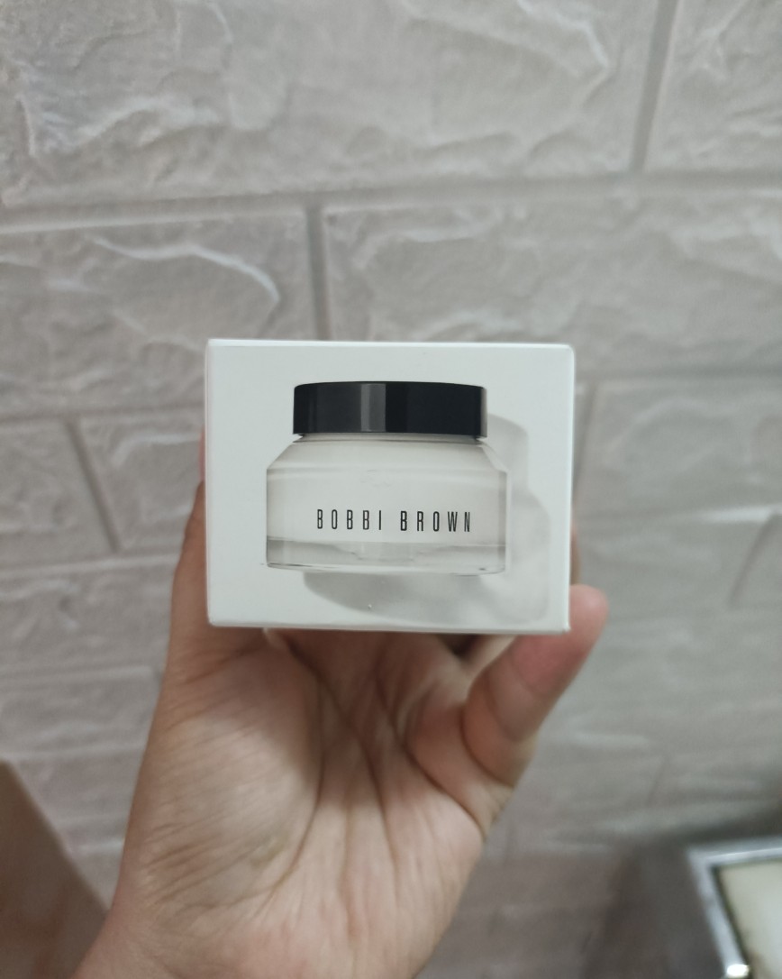 收到Bobbi brown这箱心情真的是太好了，颜值高到我看