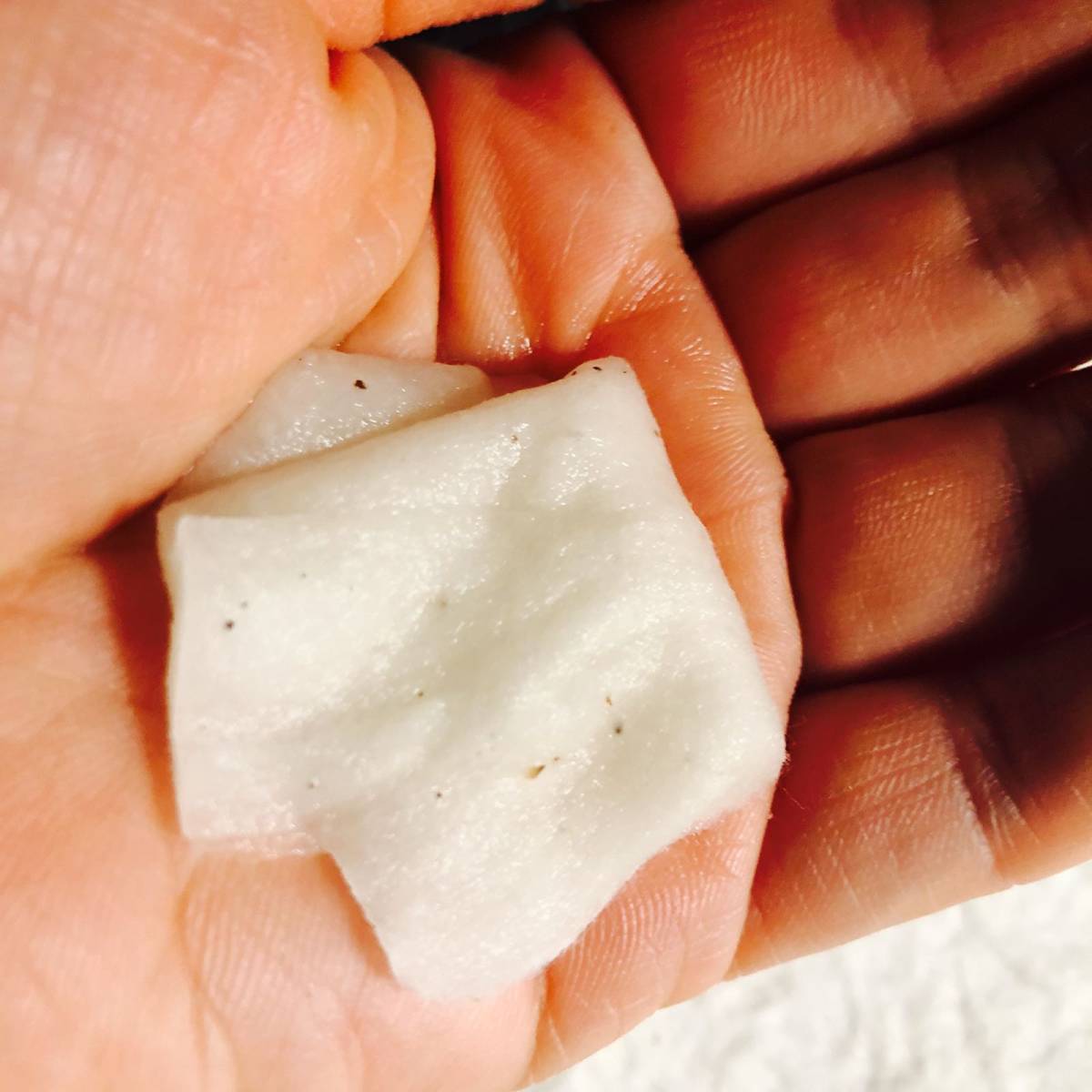 昨天用了清洁面膜祛黑头，今天来个水膜～秋天天气很干😂连嘴唇