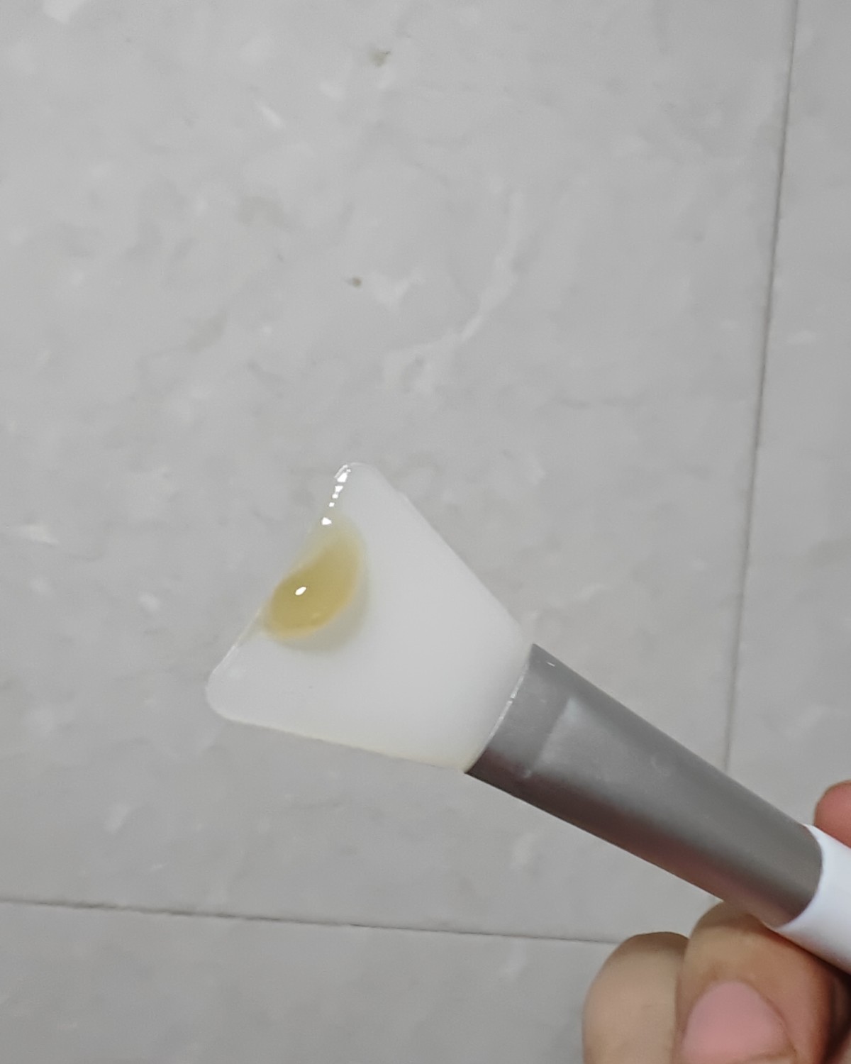 今日分享 我爱用面膜篇艾丽美活颜焕亮啫喱面膜  艾丽美是来自