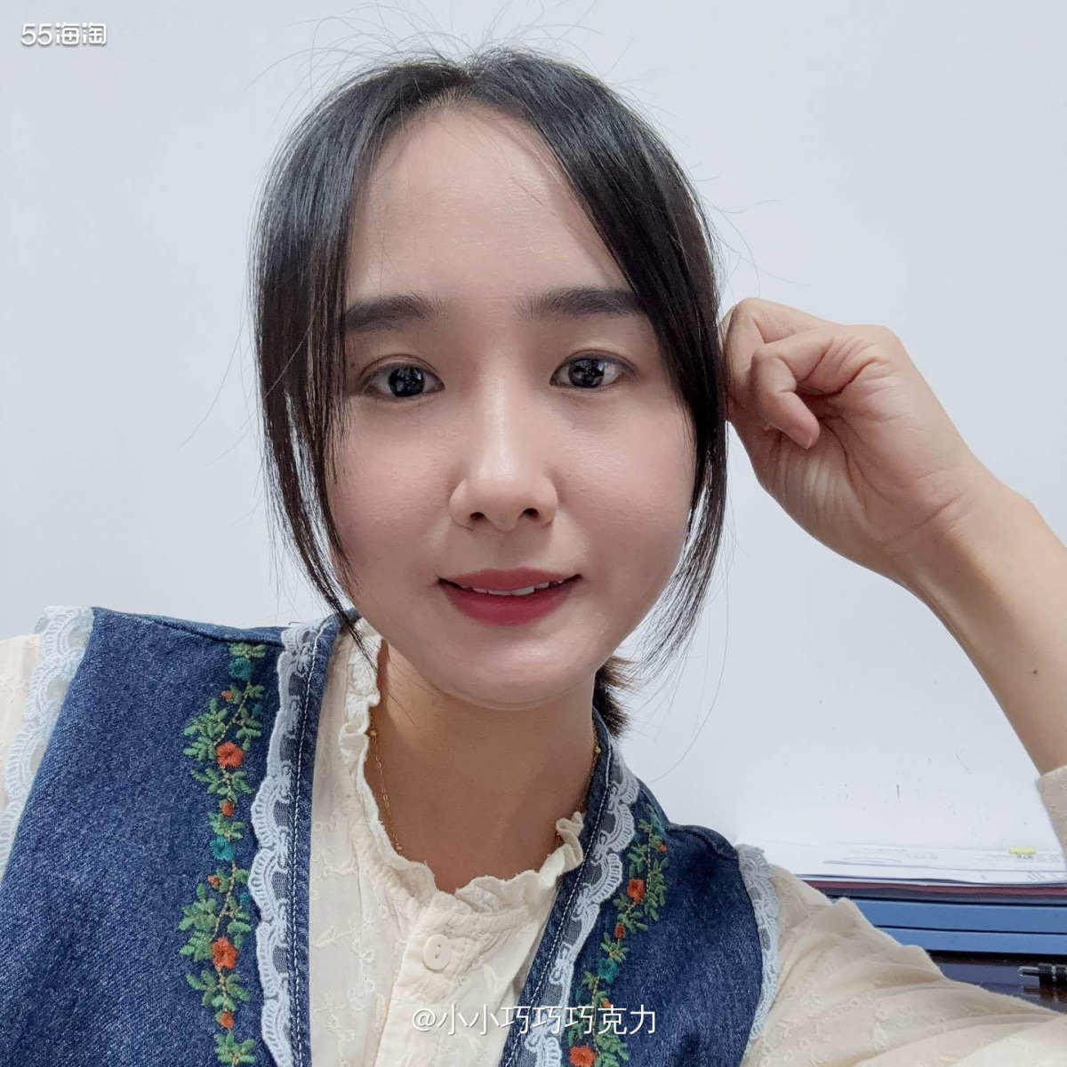 秋天来了，现在我更爱涂一点哑光感的口红了，几支哑光口红也要拿