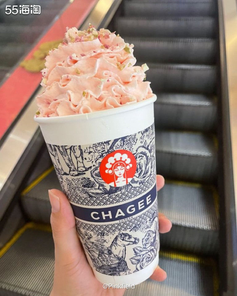 🍧这是前阵子在老家时喝的霸王姬茶，去年喝过几次它家的奶茶，