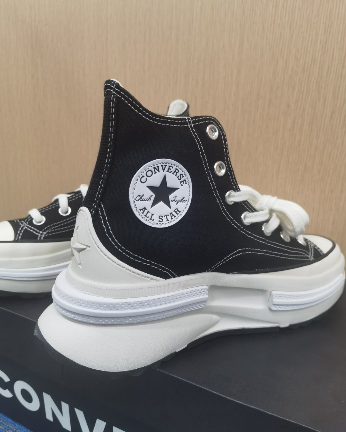 家人们，谁懂啊！要不是我自己的包裹，任谁说现在海淘包裹一周左