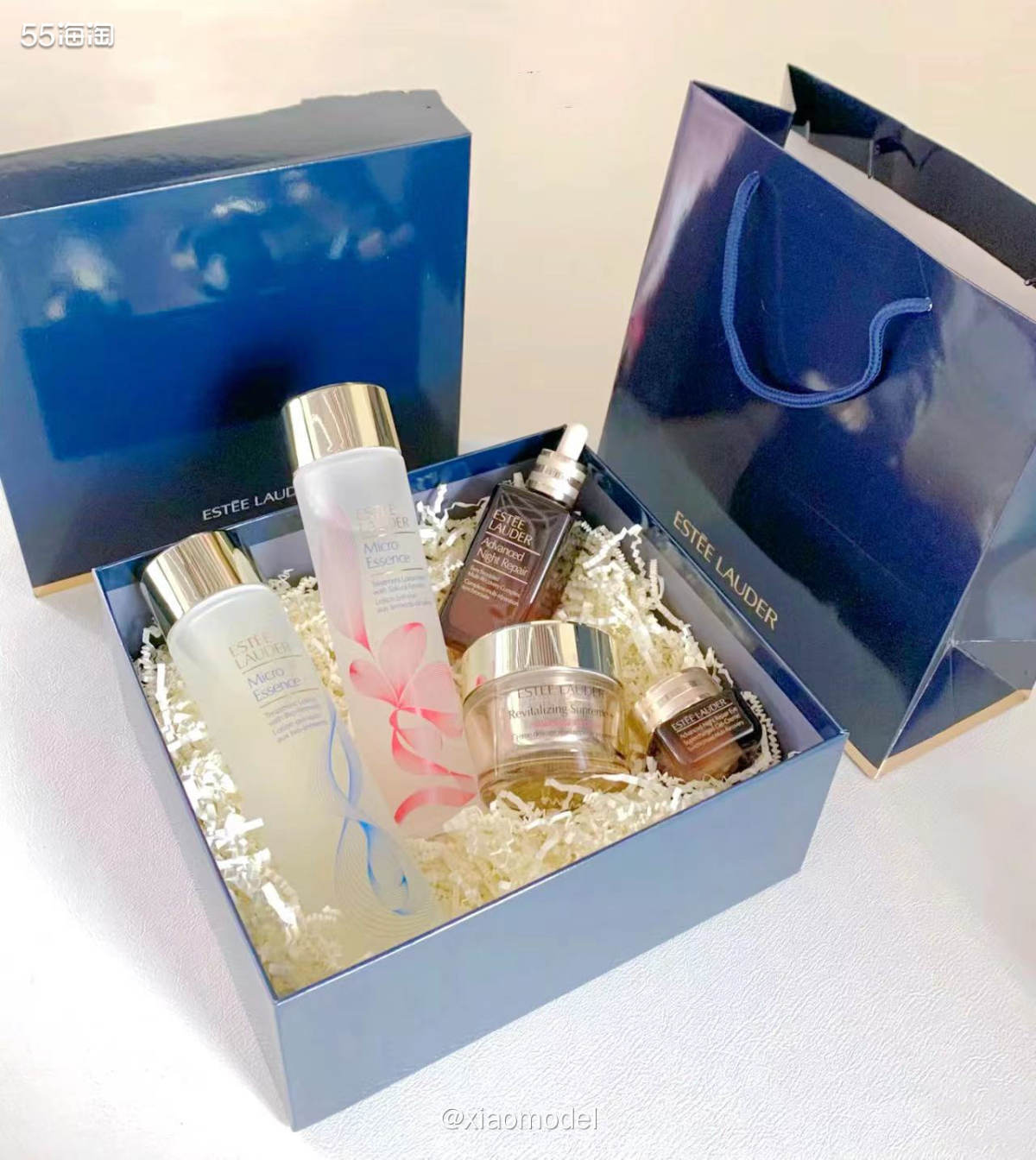 ❤️前篇回顾了近3年雅诗兰黛黑五折扣，那买什么呢？当然是各种