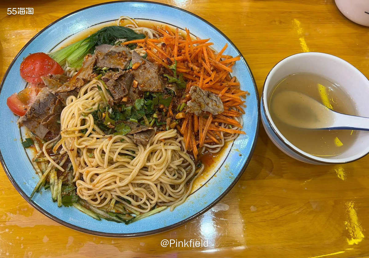 🍜最近都是猪队友在家做晚饭，有点吃腻了，之前念叨了好多次想