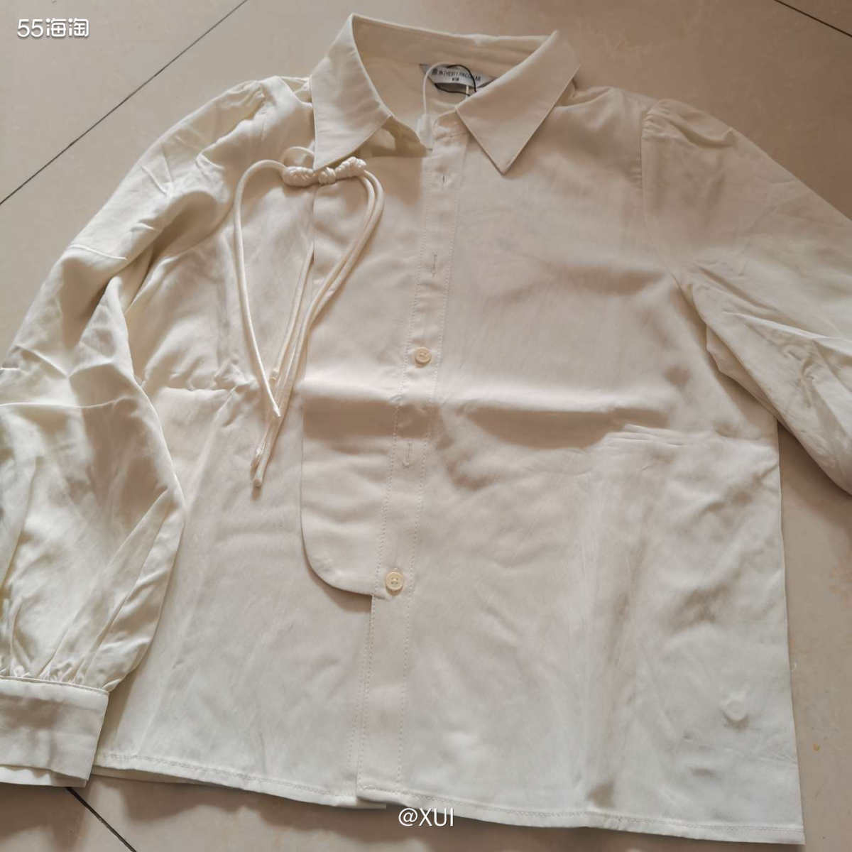 因为88VIP的券只能用于天猫店实物，这件衣服是我第二次凑单