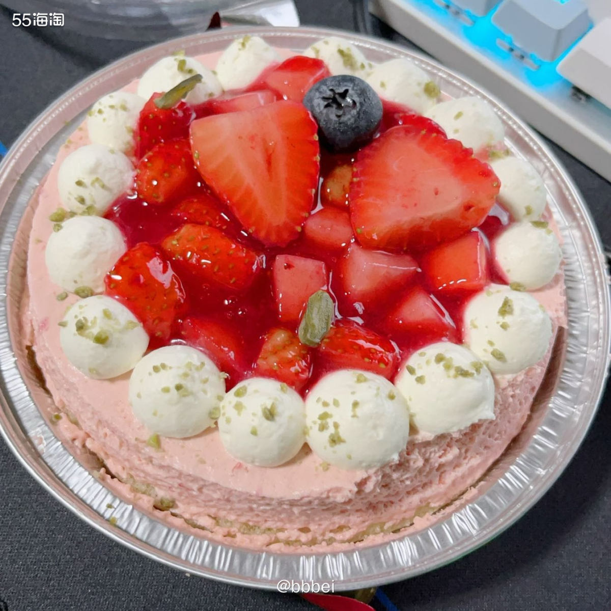 🌈🌈 草莓肉肉派慕斯蛋糕 🌸价格才二十多元，就可以得到