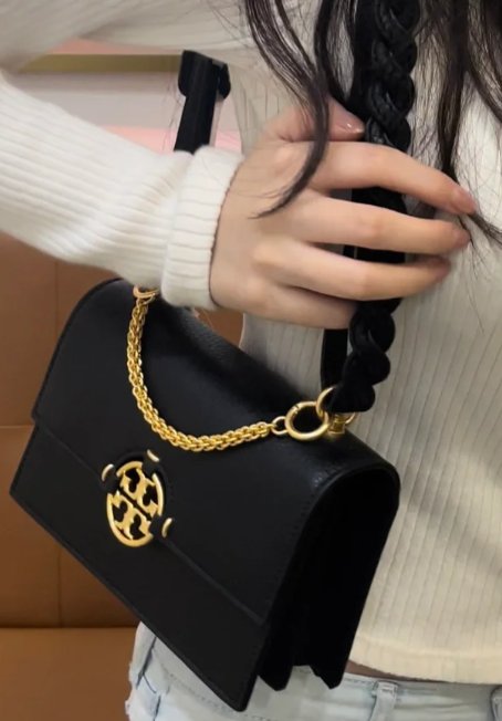 Tory burch 的miller mini包给人一种很高