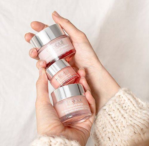 购买网站：倩碧官网，丝芙兰 2022年黑五： 紫光瓶30ml