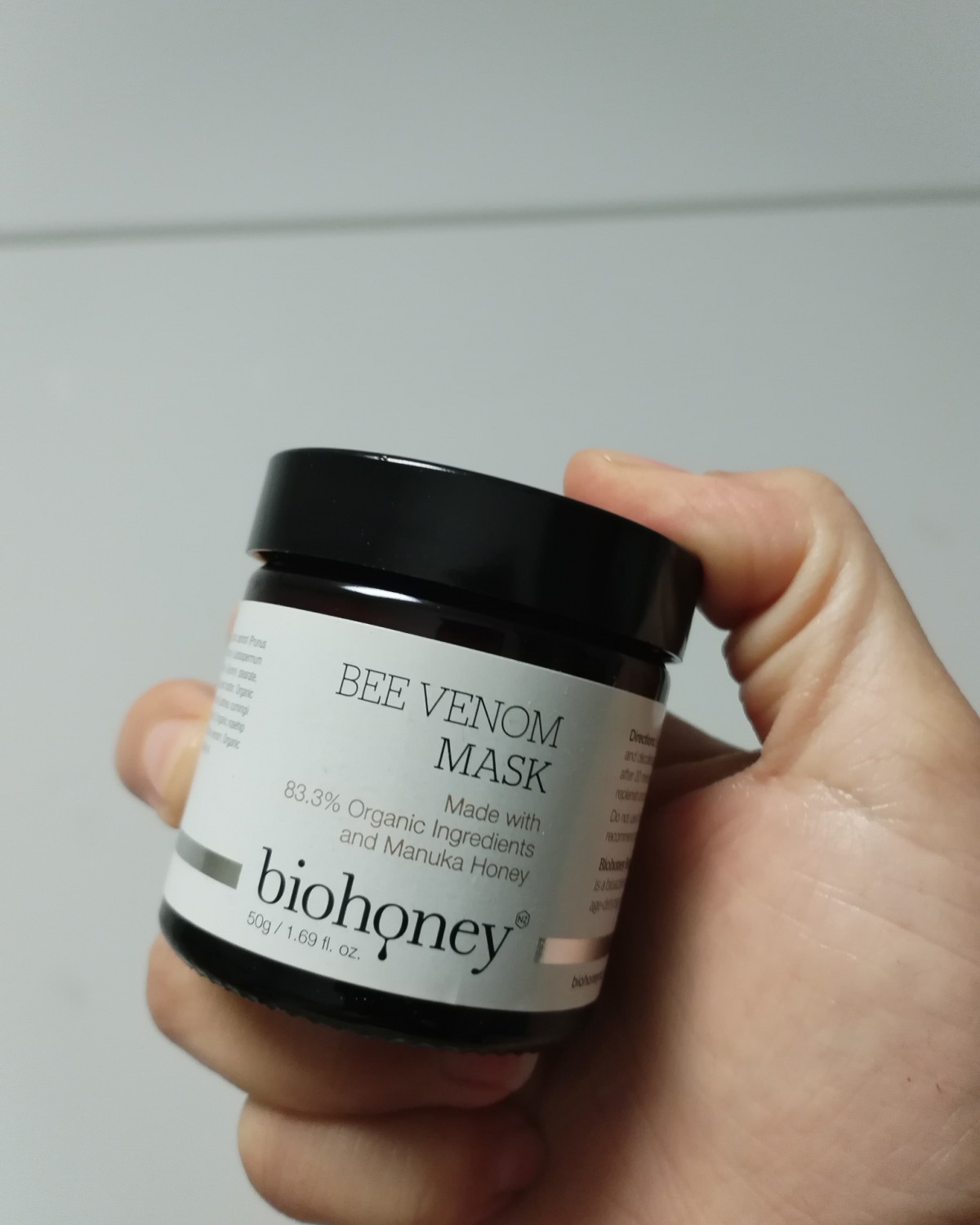 话说这个面膜是我海淘后认识的小众牌子，是新西兰biohone