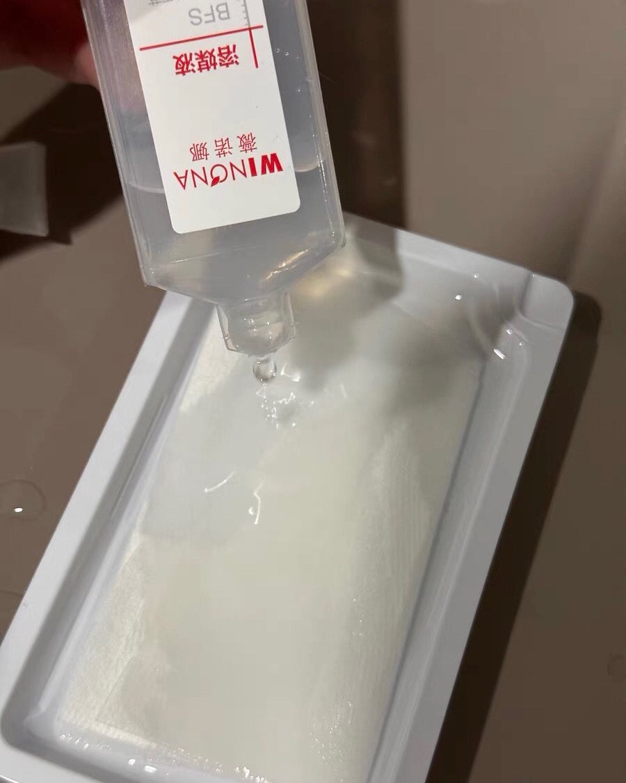 冻干面膜的风很早就刮到了我这里，之前在李佳琦直播间买过玉泽。
